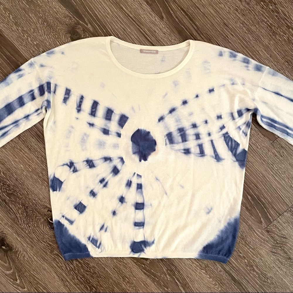 Hemisphere sweater  - Picture 2 of 6